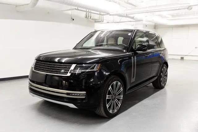 2023 لاند روفر رينج روفر P530 SE